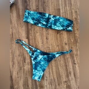 Tye dye bikink set